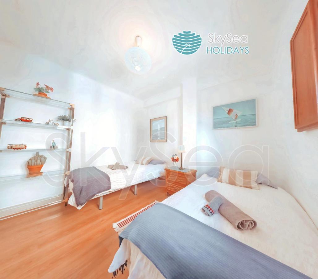 Appartamento Skysea Holidays Malaga Bailen Esterno foto