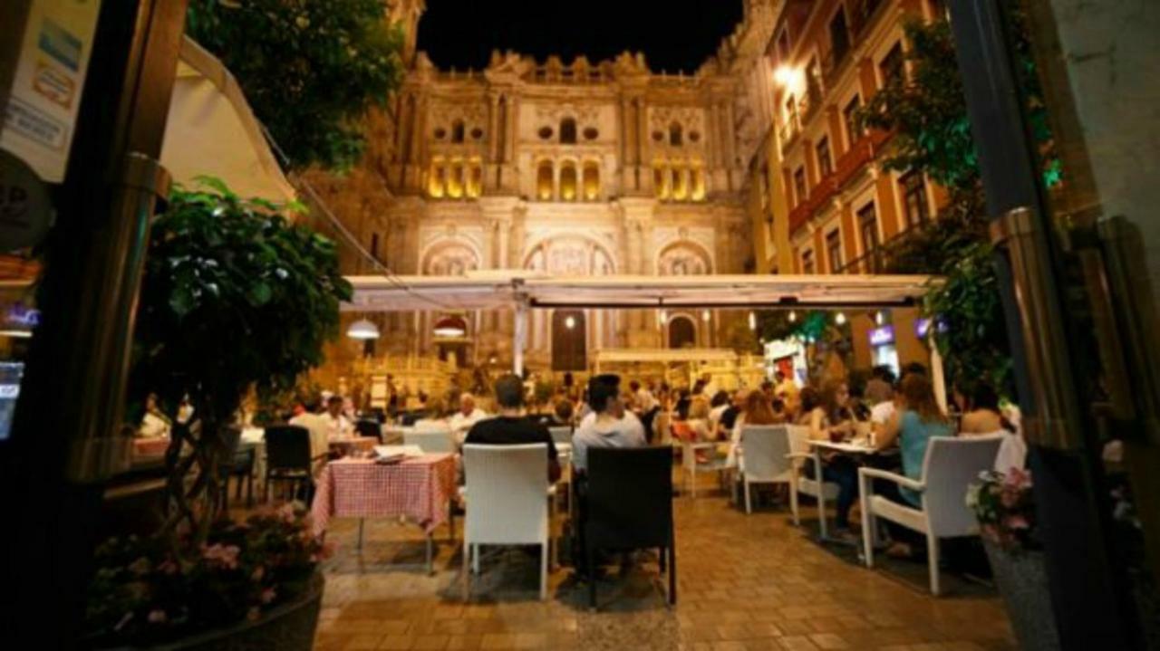 Appartamento Skysea Holidays Malaga Bailen Esterno foto